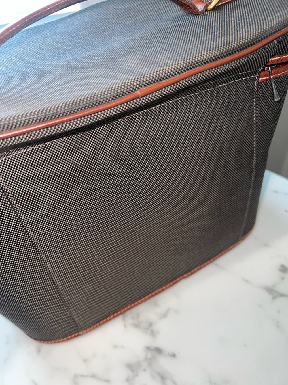 Vintage 90s Longchamp  Le Pliage Country Estate Cognac & Moss Vanity Train CBK - Picture 7 of 10